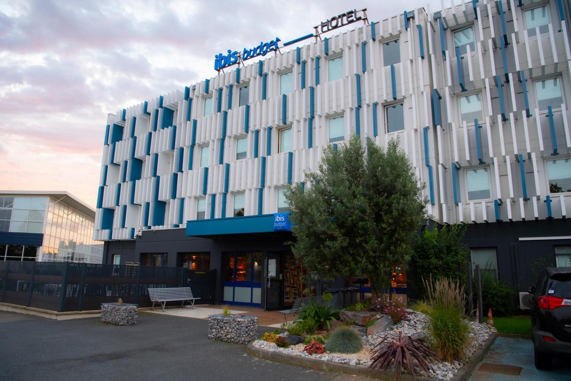 Ibis Budget Le Havre Les Docks Exteriör bild